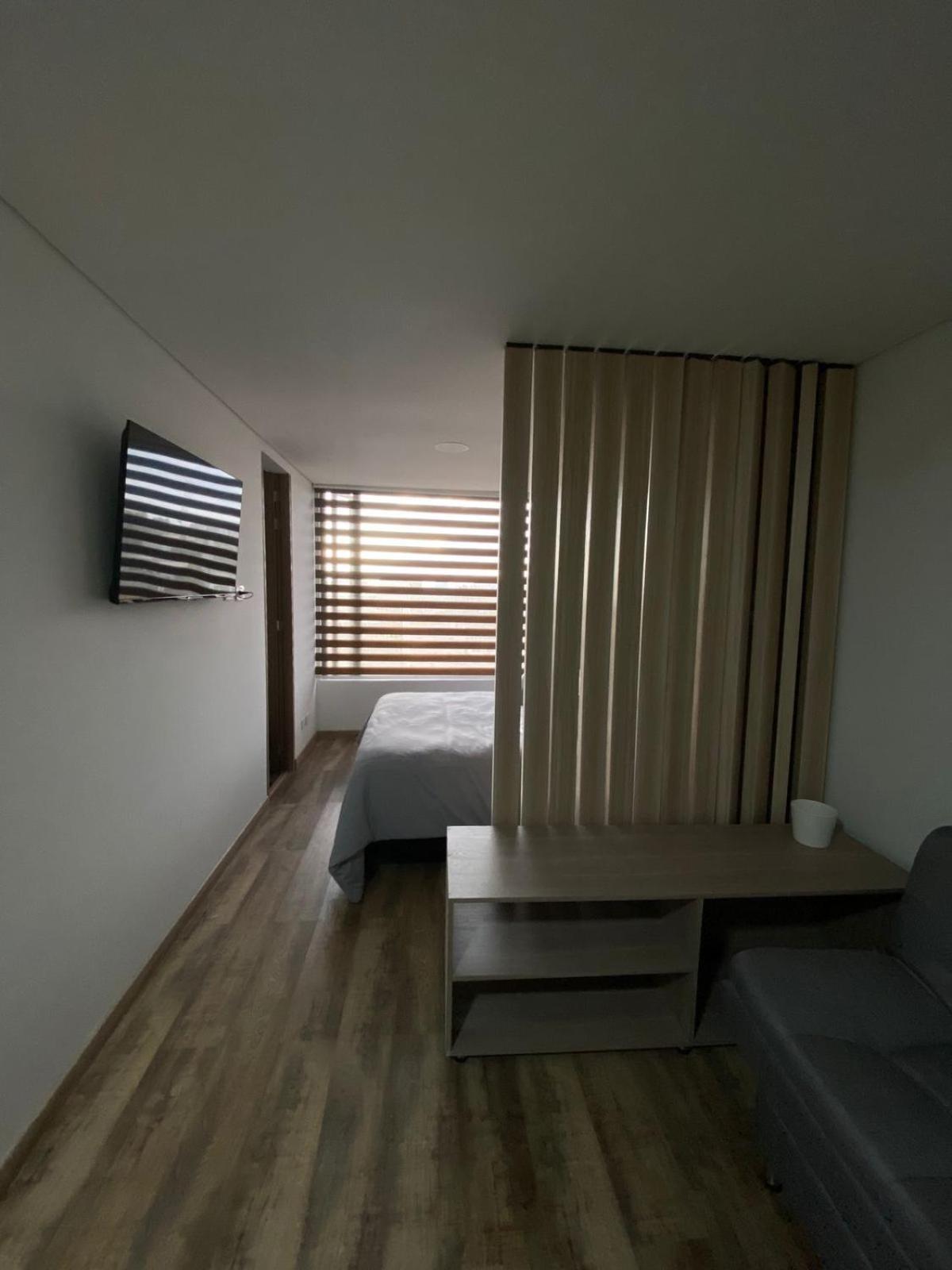 Tribeca 94 — Photos 2